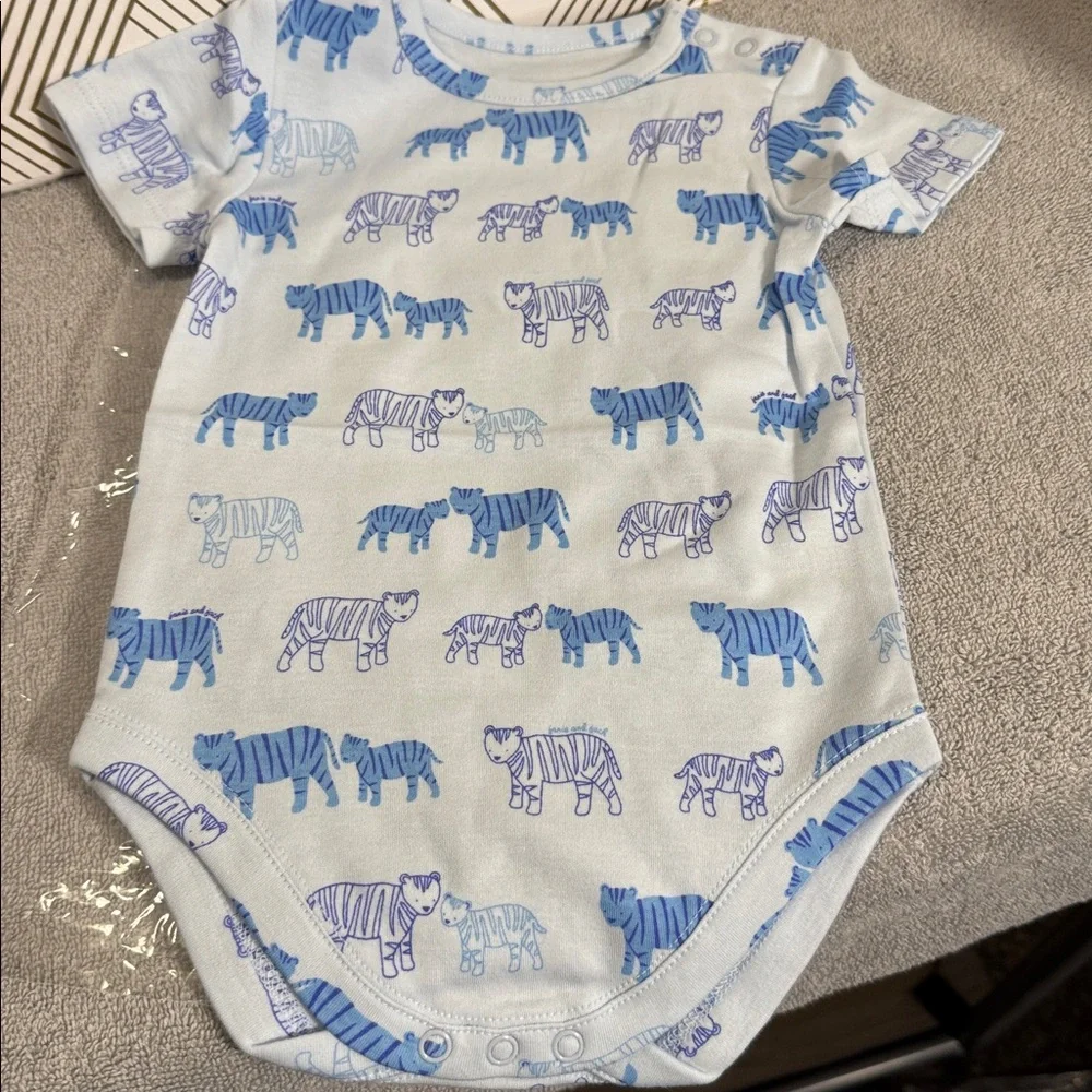 Janie and Jack bodysuit NWT  Blue White Striped Tiger shirt sleeve and a nwt tie